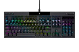 알루미늄 바디와 전용 미디어 키가 장착된 하이엔드 게이밍 키보드 상세 모습